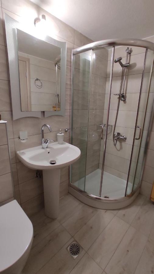 Asterias Maisonette & Apartments Karianí エクステリア 写真