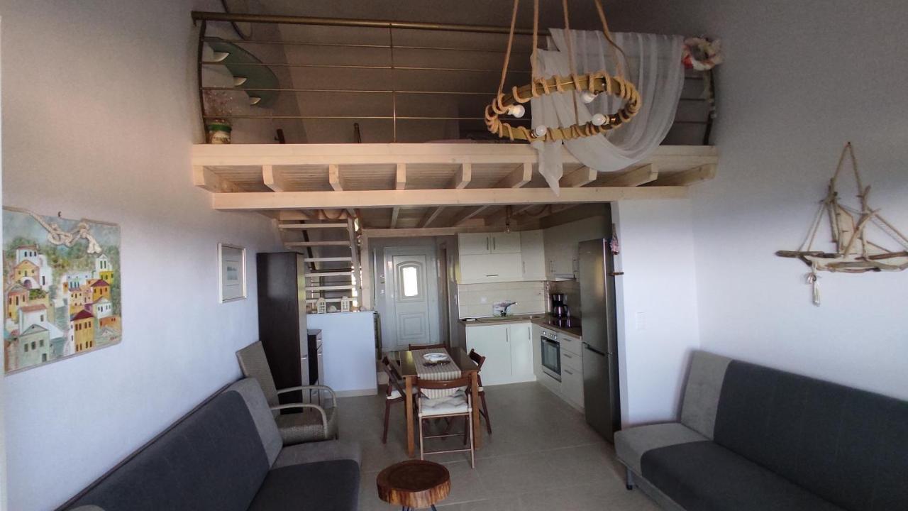 Asterias Maisonette & Apartments Karianí エクステリア 写真