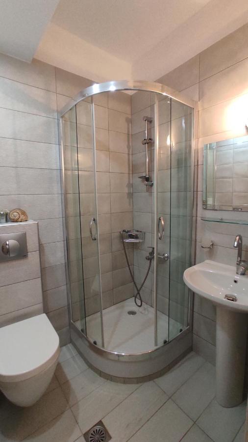 Asterias Maisonette & Apartments Karianí エクステリア 写真